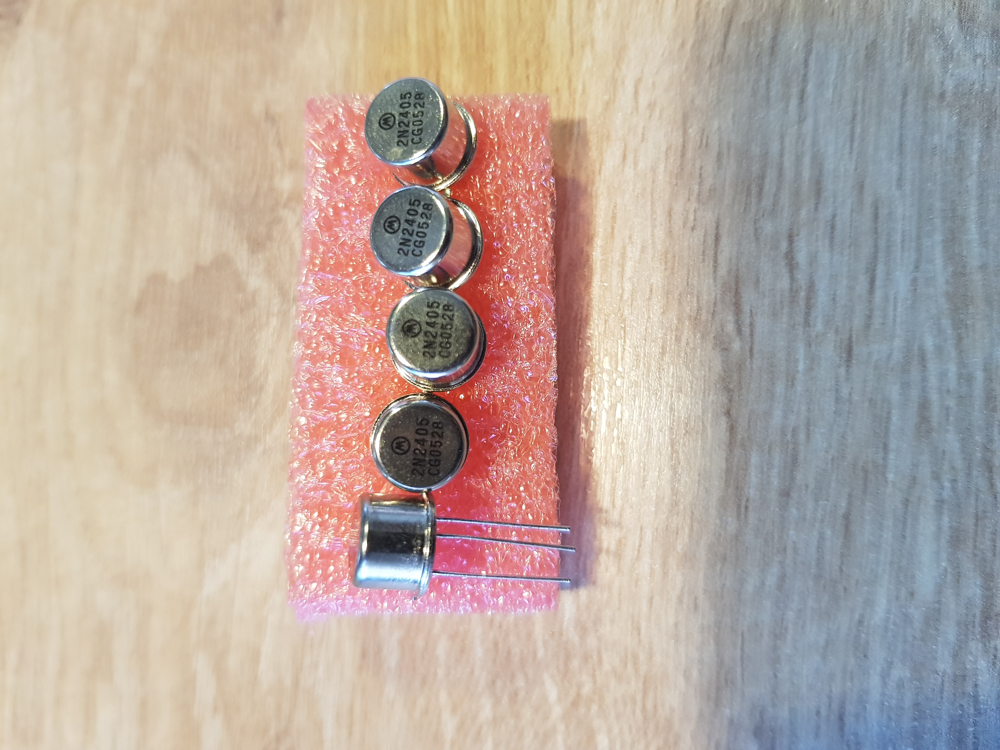 5961007303284, 2N2405, TRANSİSTOR RO-39